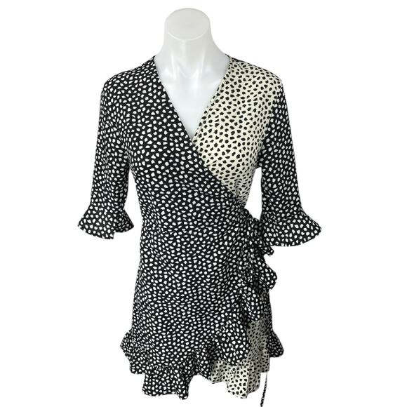Boohoo Black White Contrast Smudge Half Sleeve Ruffle Frill Mini Wrap Dress 10 - Picture 1 of 5